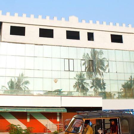 Oyo 3019 Hotel Lingaraj Bhubaneswar Bagian luar foto