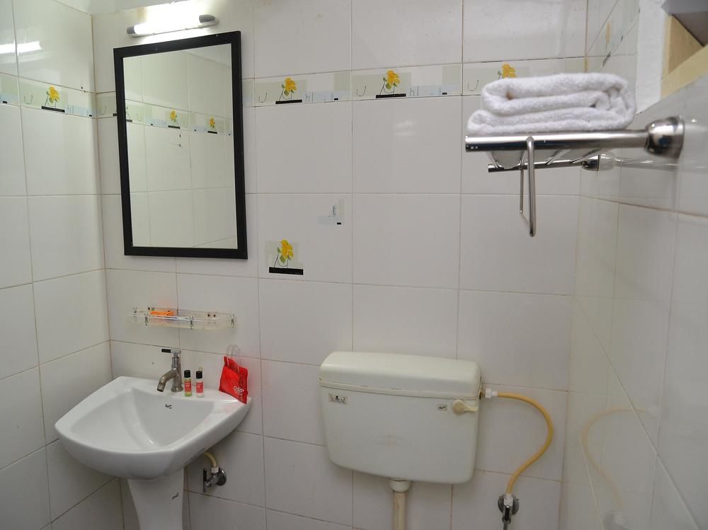 Oyo 3019 Hotel Lingaraj Bhubaneswar Bagian luar foto